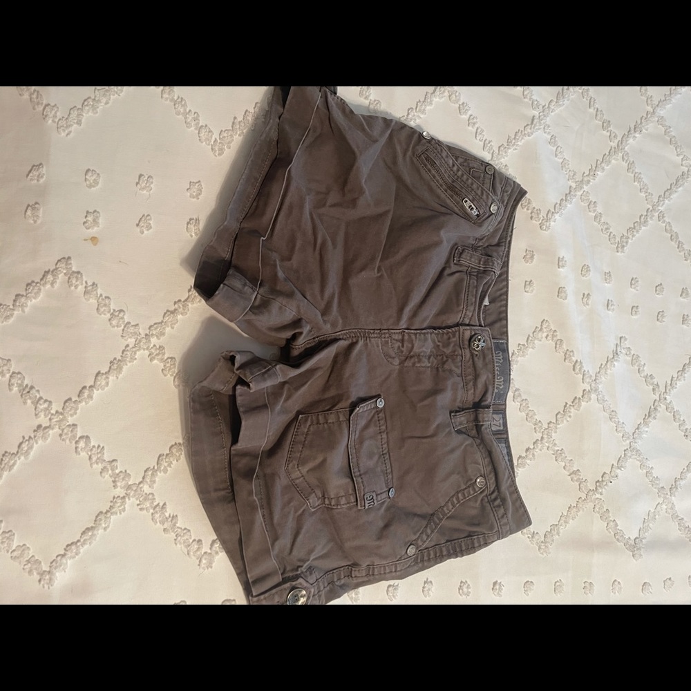 Miss Me shorts size 27